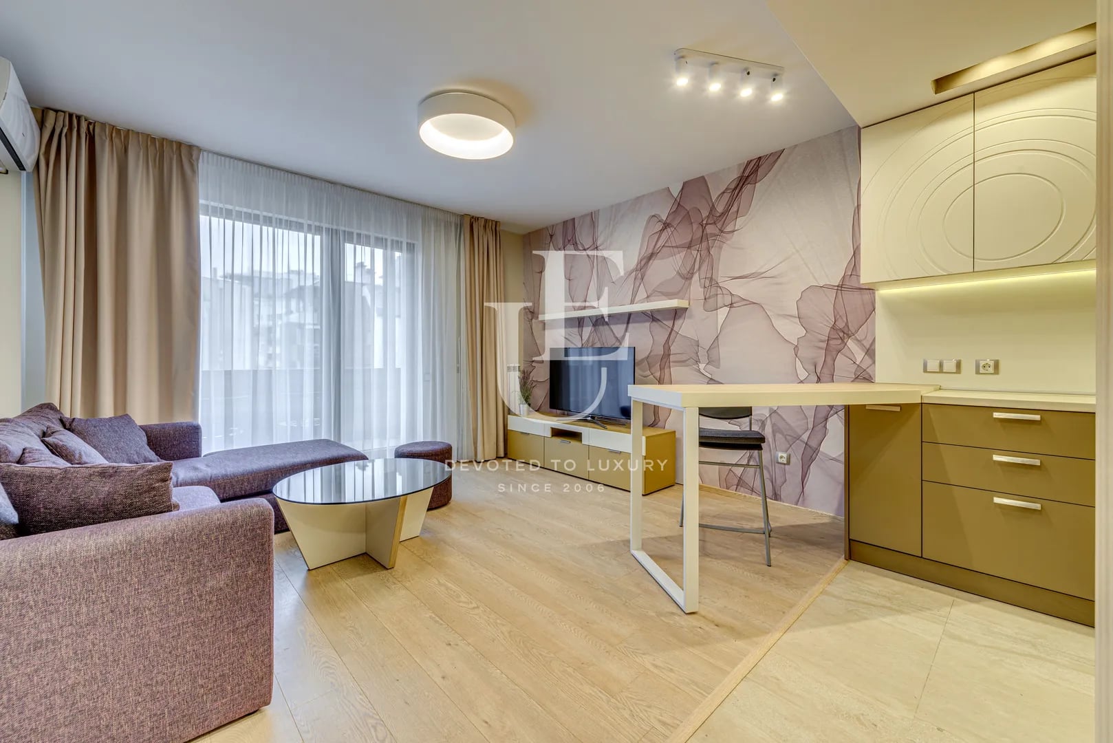 New apartment for rent in the Flora Park complex