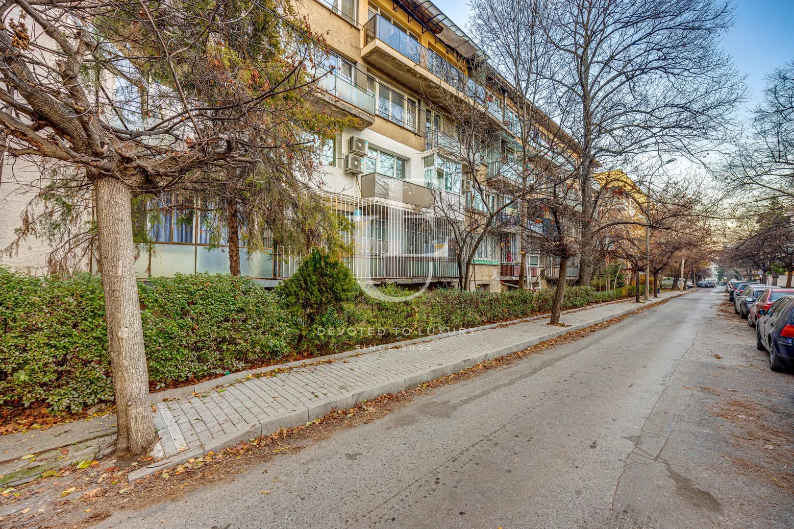 Тристаен апартамент за продажба в кв. Гео Милев